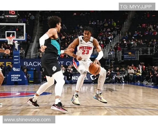 杰登艾维的篮球之路：从天才少年到NBA新星的成长历程