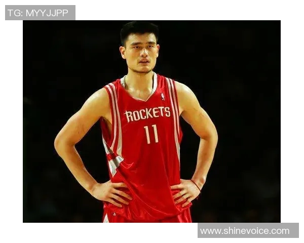 李根的篮球之路：从青涩少年到职业球员的成长历程与奋斗精神