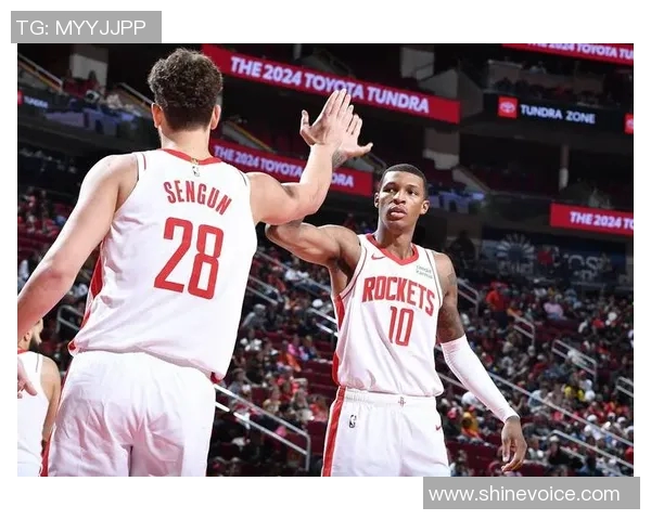 火箭对阵鹈鹕精彩直播360全景体验尽在此处不容错过