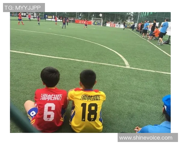 BK前进与卡斯隆德的激烈对决展现足球魅力与团队精神的巅峰对抗 BK前进与卡斯隆德的激烈对决展现足球魅力与团队精神的巅峰对抗