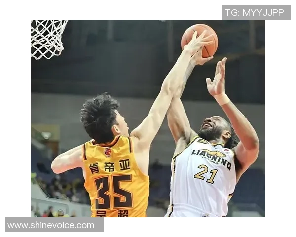 山东与新疆激战回放精彩瞬间全景回顾24日比赛精彩时刻解析