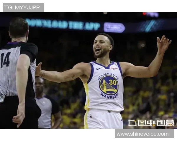 火箭队与快船队激战三月十六日精彩对决全场回顾与分析 火箭队与快船队激战三月十六日精彩对决全场回顾与分析