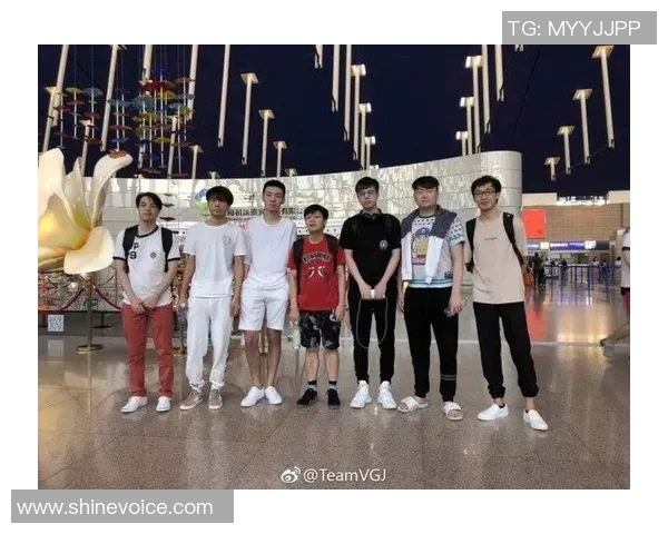 DOTA2战术解析：EDG战队如何构建高效节奏体系与团队协作